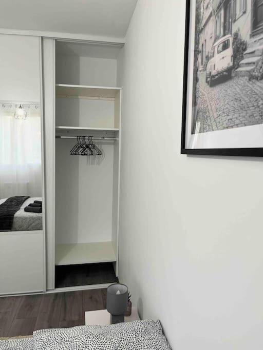 Appartement Renove - Vandoeuvre Les Nancy Экстерьер фото